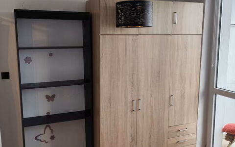 Elizabeth: Möbel, Interior Design, Wand, Schlafzimmer, Fussboden, Holz, Flooring, Bett, Zimmer, Beleuchtung