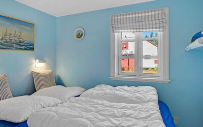 Safir - 1.7Km from the Sea
