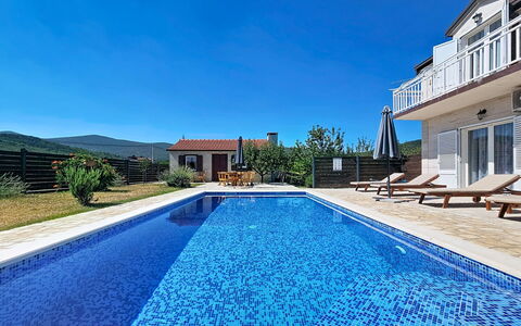 Ivana: Blau, Schwimmbad, Wohngebiet, Resort, Freizeit, Estate, Eco Hotel, Urlaub, Villa, Regenschirm