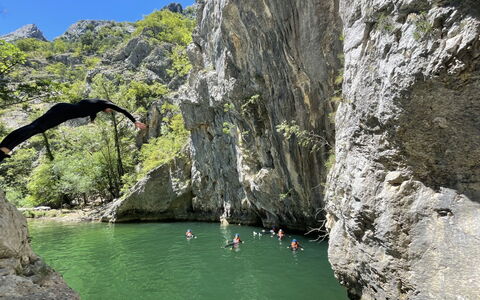 Ivana: Wasser, Wasserlauf, \Fels, Erholung, Terrain, Erholung Im Freien, Cliff, Bedrock