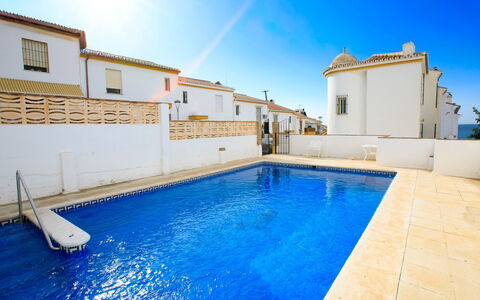 La Mar Serena: Schwimmbad