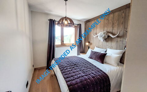 Le Caprice Blanc: Bett, Interior Design, Schlafzimmer, Möbel, Flooring, Fussboden, Bedding, Holz, Bettdecke, Zimmer