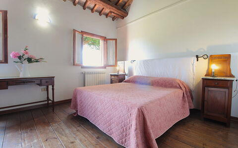 Ca' Rustica: Wand, Möbel, Holz, Schlafzimmer, Bett, Zuhause, Interior Design, Flooring, Bettdecke, Fussboden