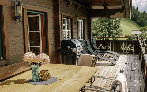 Chalet Amadé: Schwimmbad, Bauernhaus, Estate, Villa, Resort, Hazienda, Eco Hotel, Hinterhof