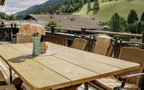 Chalet Amadé: Schwimmbad, Bauernhaus, Estate, Villa, Resort, Hazienda, Eco Hotel, Hinterhof