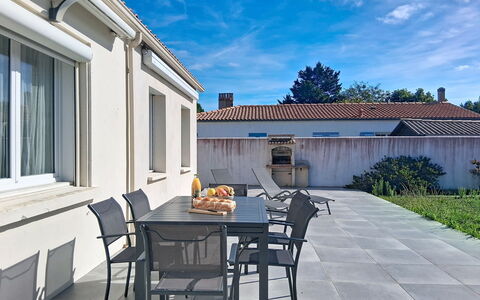 L'Océan: Schwimmbad, Bauernhaus, Estate, Villa, Resort, Hazienda, Eco Hotel, Hinterhof