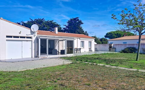 L'Océan: Schwimmbad, Bauernhaus, Estate, Villa, Resort, Hazienda, Eco Hotel, Hinterhof