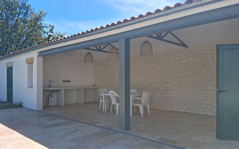 Les Salines: Schwimmbad, Bauernhaus, Estate, Villa, Resort, Hazienda, Eco Hotel, Hinterhof