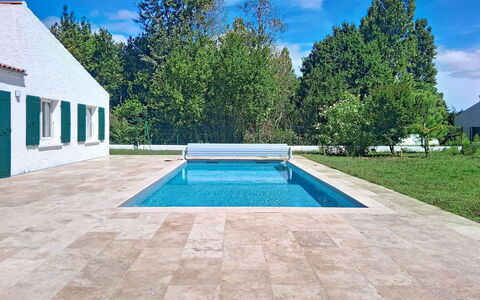 Les Salines: Schwimmbad, Bauernhaus, Estate, Villa, Resort, Hazienda, Eco Hotel, Hinterhof