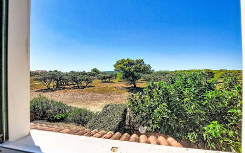 Plein Soleil: Schwimmbad, Bauernhaus, Estate, Villa, Resort, Hazienda, Eco Hotel, Hinterhof