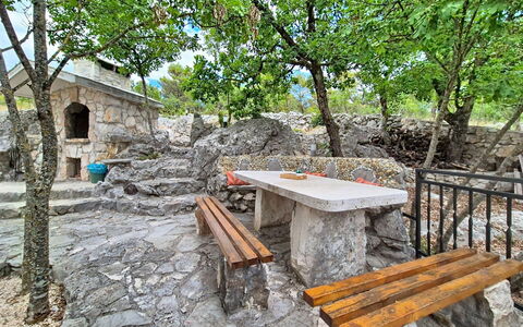 Mara: Schwimmbad, Bauernhaus, Estate, Villa, Resort, Hazienda, Eco Hotel, Hinterhof