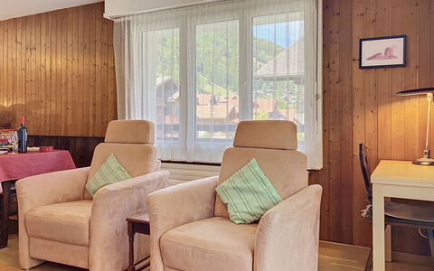 Grand-Pré B: Möbel, Interior Design, Holz, Decke, Zimmer, Fussboden, Komfort, Wohnzimmer, Couch, Stuhl