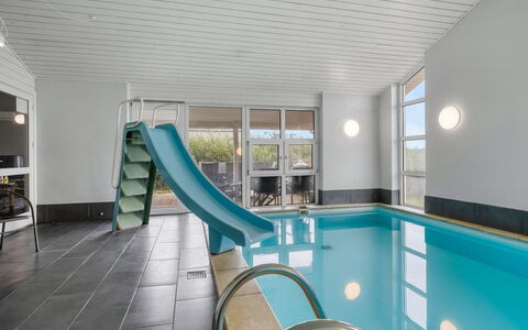 Nandolf - 200M to the Fjord: Flooring, Interior Design, Fussboden, Decke, Schwimmbad, Resort, Design, Hotel, Hartholz, Fliese