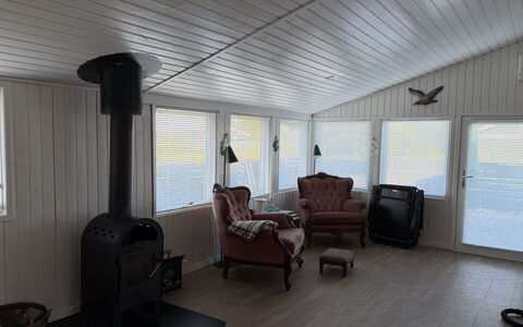 Grith - 740M to the Fjord: Holz, Decke, Flooring, Fussboden, Interior Design, Möbel, Zuhause, Zimmer, Hartholz, Holzboden