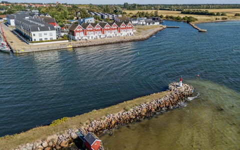 Loan - 10M to the Fjord: Wasser, Wasserweg, Kanal, Boot, Watercraft, Küsten Und Ozeanische Forms, Meer, Dock, Küste, Yachthafen