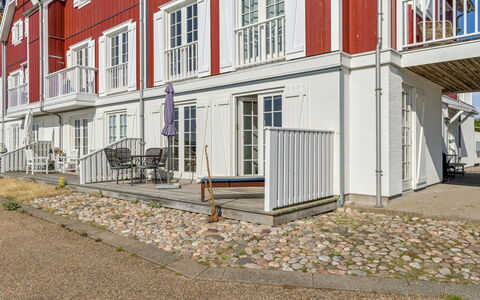 Loan - 10M to the Fjord: Wasser, Wasserweg, Kanal, Boot, Watercraft, Küsten Und Ozeanische Forms, Meer, Dock, Küste, Yachthafen