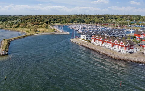 Loan - 10M to the Fjord: Wasser, Wasserweg, Kanal, Boot, Watercraft, Küsten Und Ozeanische Forms, Meer, Dock, Küste, Yachthafen
