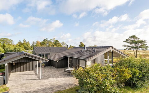 Chris - 130M from the Sea: Schnee, Winter, Einfrieren, Hütte, Bergstation, Lärche, Eiskappe, Glazialmorphologie, Skiort