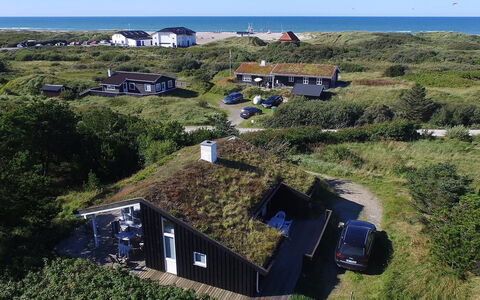 Senija - 100M from the Sea: Holz, Möbel, Wohnung, Zimmer, Decke, Holzbeize, Stuhl, Hartholz, Lack, Holz