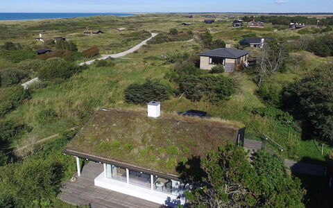 Senija - 100M from the Sea: Holz, Möbel, Wohnung, Zimmer, Decke, Holzbeize, Stuhl, Hartholz, Lack, Holz