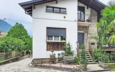 Villa Chiara e Chloe: Wasser, Wasservorräte, Gewässer, \Fels, Küste, Natürliche Landschaft, Landspitze, Küsten Und Ozeanische Forms, Terrain, Vorgebirge