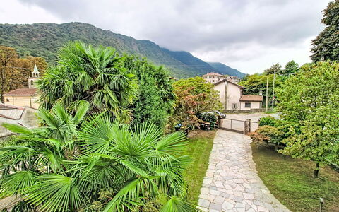Villa Chiara e Chloe: Wasser, Wasservorräte, Gewässer, \Fels, Küste, Natürliche Landschaft, Landspitze, Küsten Und Ozeanische Forms, Terrain, Vorgebirge