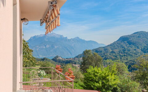 Al Roccolo: Bergforms, Berg, Hügel, Hochland, Gebirge, Bergstation, Grat, Balkon, Senke, Alpen