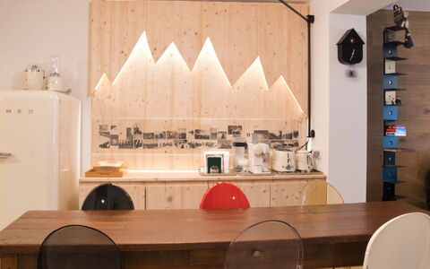 Kuerc Design Mountain Home: Wasser, Wasservorräte, Gewässer, \Fels, Küste, Natürliche Landschaft, Landspitze, Küsten Und Ozeanische Forms, Terrain, Vorgebirge