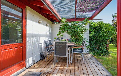 Mea - 750M from the Sea: Holz, Schatten, Deck, Gartenmöbel, Garten, Holzbeize, Hartholz, Garten, Outdoor Struktur, Eco Hotel
