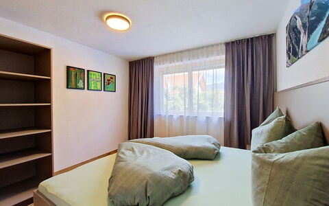 Das Maridl: Interior Design, Bett, Holz, Zimmer, Möbel, Decke, Flooring, Fussboden, Schlafzimmer, Textil