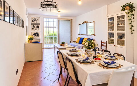 Il Giardino di Anzio: Möbel, Interior Design, Flooring, Wand, Esszimmer, Holz, Fussboden, Küche & Esszimmer Tisch, Stuhl, Tabelle