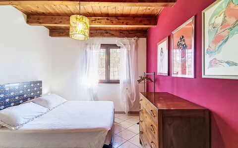Il Giardino di Anzio: Möbel, Interior Design, Bett, Wand, Schlafzimmer, Fussboden, Flooring, Holz, Zimmer, Bettdecke