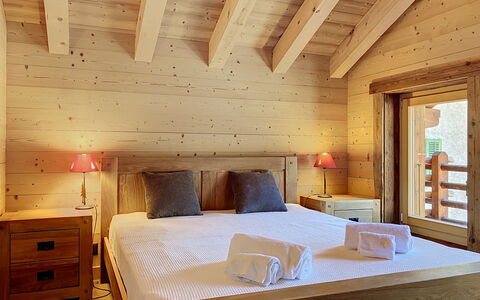 Perray 22: Möbel, Flooring, Interior Design, Fussboden, Holz, Bett, Zimmer, Decke, Schlafzimmer, Zuhause