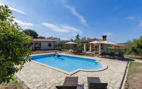 Istria Serenity: Schwimmbad, Haus, Estate, Resort, Hazienda, Freizeit, Villa, Eco Hotel, Schatten, Bauernhaus