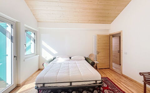 Dorian: Interior Design, Flooring, Möbel, Fussboden, Holz, Decke, Holzboden, Schlafzimmer, Bett, Zimmer