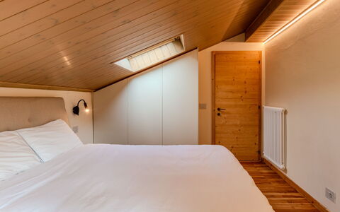 Dorian: Interior Design, Holz, Decke, Flooring, Fussboden, Zimmer, Schlafzimmer, Bett, Möbel, Hartholz