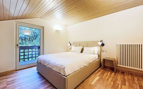 Dorian: Interior Design, Bett, Schlafzimmer, Fussboden, Flooring, Möbel, Wand, Holz, Decke, Zimmer