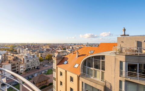 Amielie with Lateral Seaview: Daytime, Gebäude, Stadtgebiet, Stadt, Wohnung, Metropolitan Area, Die Architektur, Wohngebiet, Urban Design, Eigentumswohnung