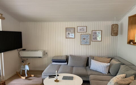 Waghn - from the Sea: Holz, Flooring, Fussboden, Couch, Interior Design, Wohnzimmer, Möbel, Zuhause, Wohnung