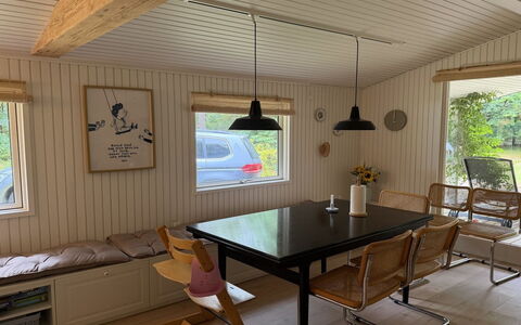 Waghn - from the Sea: Möbel, Flooring, Holz, Interior Design, Fussboden, Decke, Tabelle, Zuhause, Holzboden, Zimmer