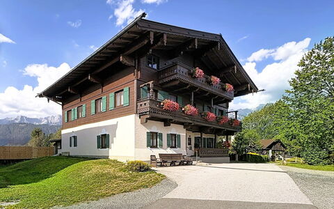 Thorermartlgut Incl. Gästekarte: Die Architektur, Steigung, Hütte, Gebirge, Blockhaus, Abstellgleis, Holz, Alpen, Eco Hotel, Bergdorf
