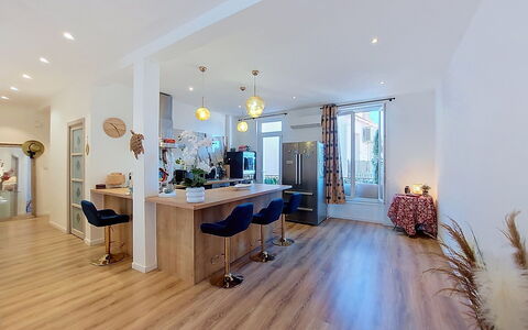 Le 3 Delaunay: Die Architektur, Steigung, Hütte, Gebirge, Blockhaus, Abstellgleis, Holz, Alpen, Eco Hotel, Bergdorf