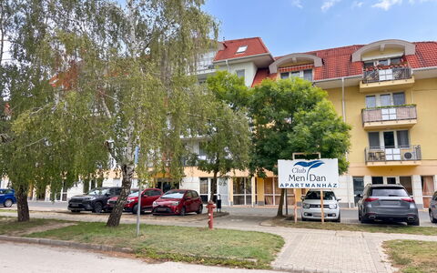Menda: Die Architektur, Steigung, Hütte, Gebirge, Blockhaus, Abstellgleis, Holz, Alpen, Eco Hotel, Bergdorf