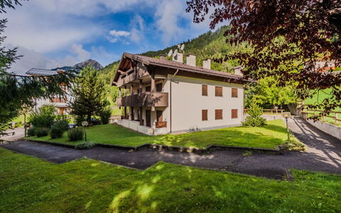Sole e Neve: Die Architektur, Steigung, Hütte, Gebirge, Blockhaus, Abstellgleis, Holz, Alpen, Eco Hotel, Bergdorf
