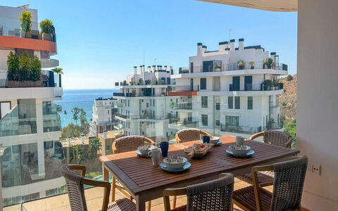 Residencial Áster: Wohnung, Eigentumswohnung, Balkon, Schatten, Stuhl, Hotel, Resort, Hof, Gartenmöbel