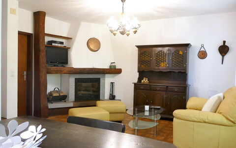 Ca' Angiulin: Möbel, Interior Design, Flooring, Wand, Couch, Zimmer, Holz, Fussboden, Wohnzimmer, Decke