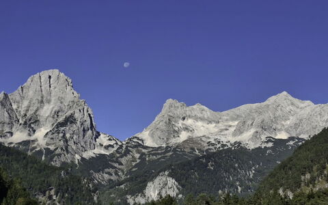 Bergzeit-Stoder: Berg, Himmel, Bergforms, Natur, Gebirge, Hügel, Hochland, Natürliche Landschaft, Grat, Wildnis