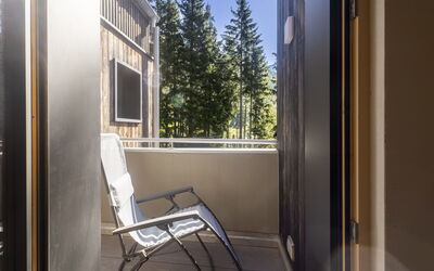 Crestun Design Duplex