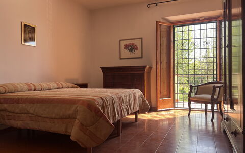 Villa Il Parco: Möbel, Interior Design, Holz, Flooring, Fussboden, Zimmer, Decke, Bett, Beleuchtung, Schlafzimmer