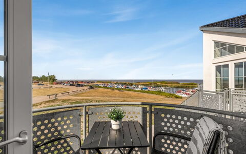Tarm 689: Balkon, Villa